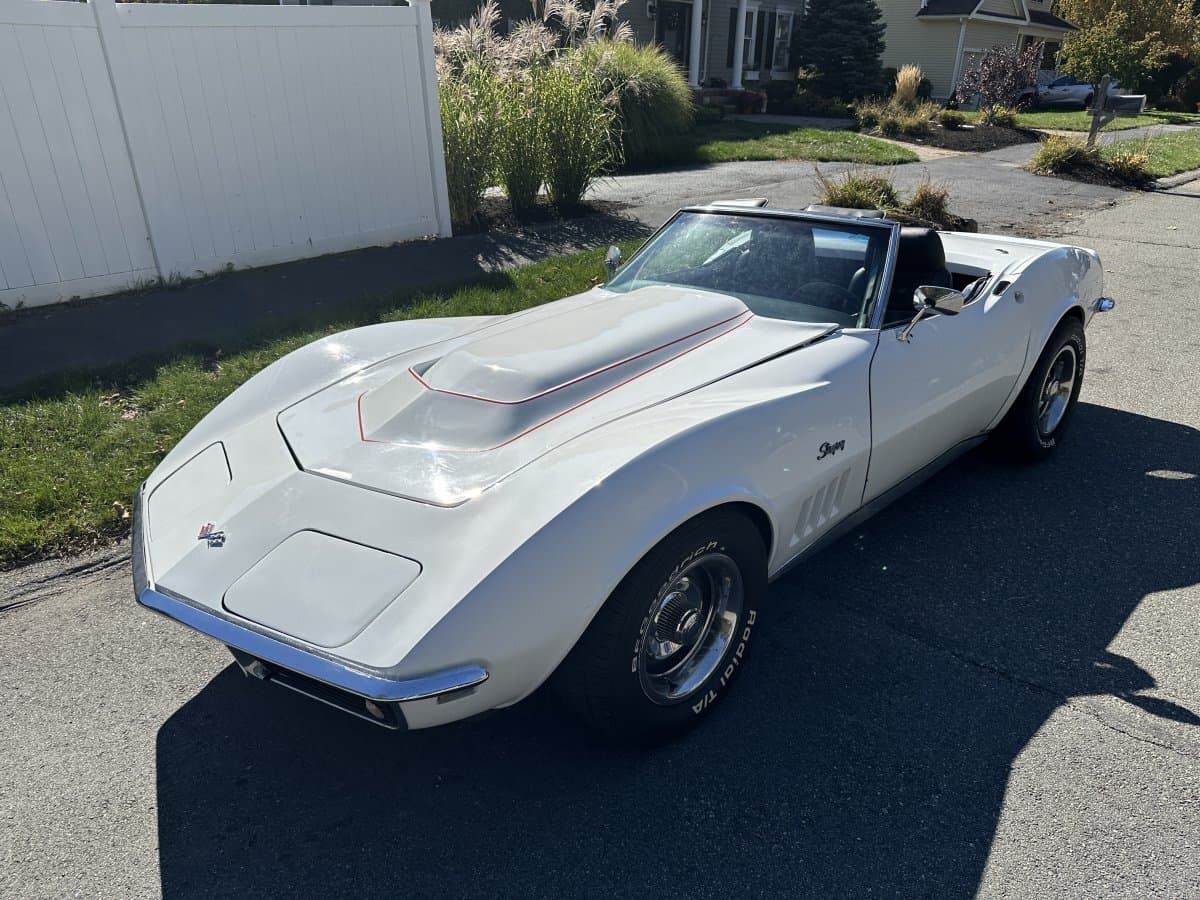1968 Chevrolet Corvette Convertible Restomod thumbnail 3