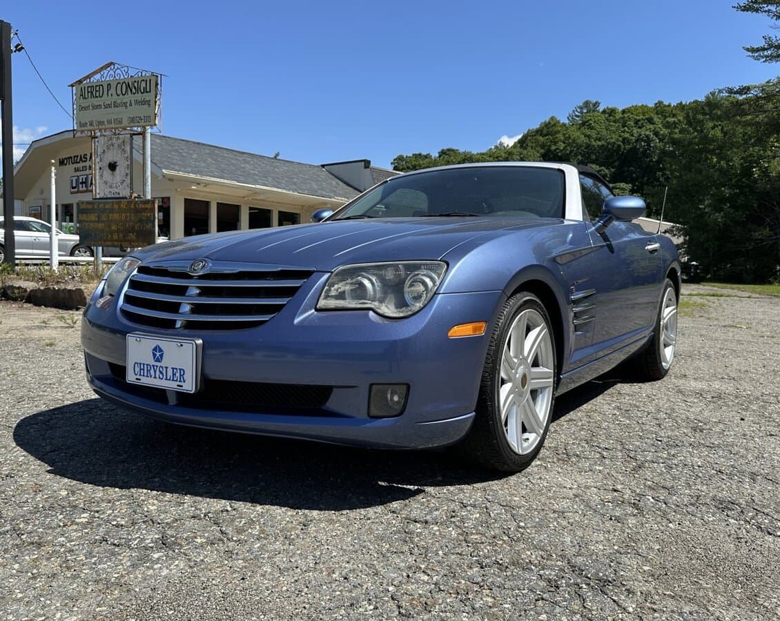 2005 Chrysler Crossfire Limited Roadster thumbnail 3