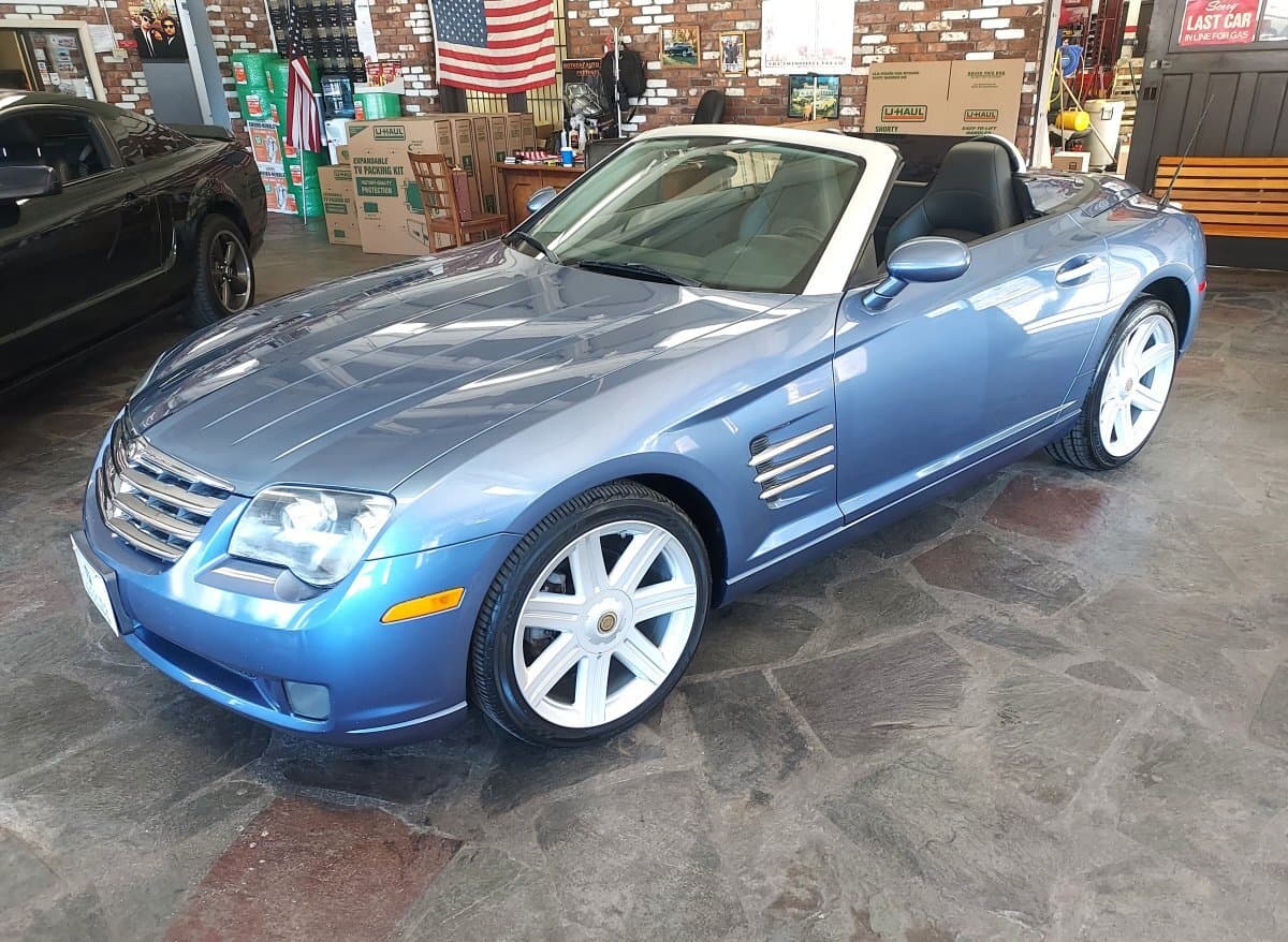 2005 Chrysler Crossfire Limited Roadster thumbnail 4