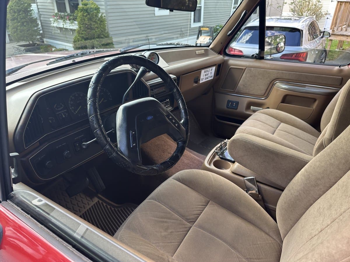 1990 Ford Bronco 4x4 Eddie Bauer Edition thumbnail 29