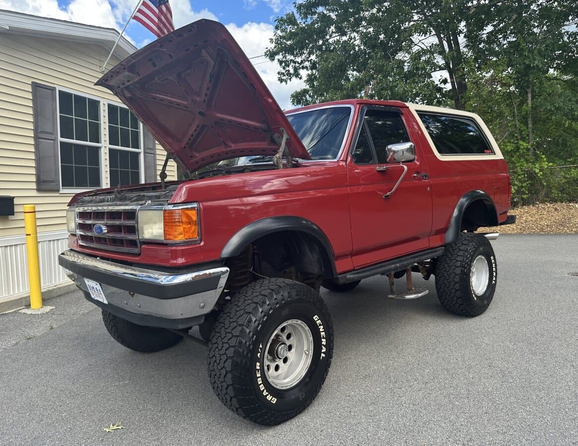 1990 Ford Bronco 4x4 Eddie Bauer Edition thumbnail 11