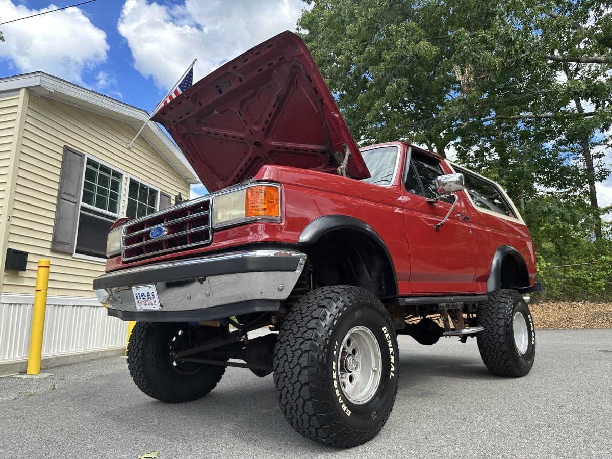 1990 Ford Bronco 4x4 Eddie Bauer Edition thumbnail 12