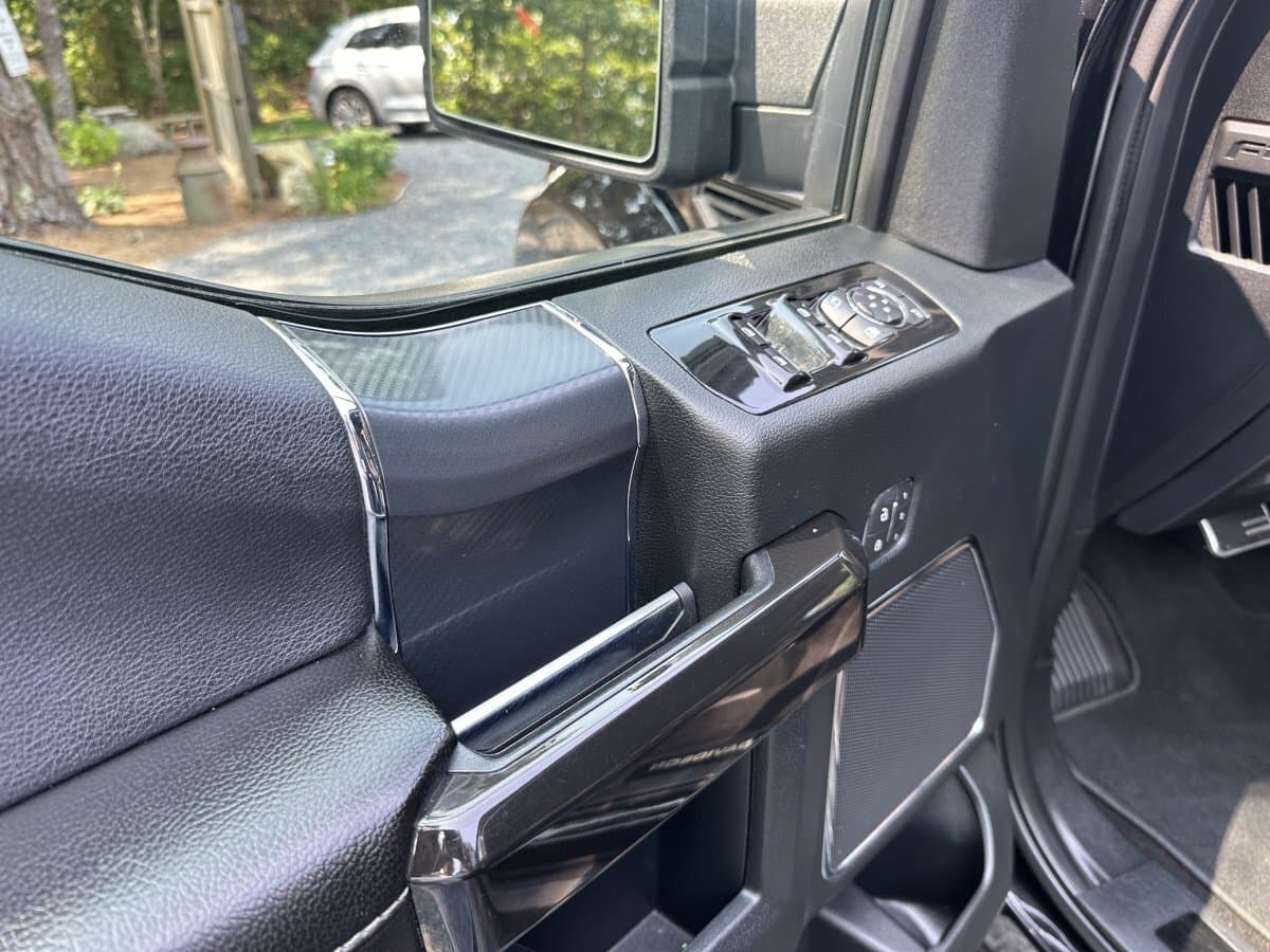 2019 Ford F150 Lariat Harley Davidson Edition thumbnail 28