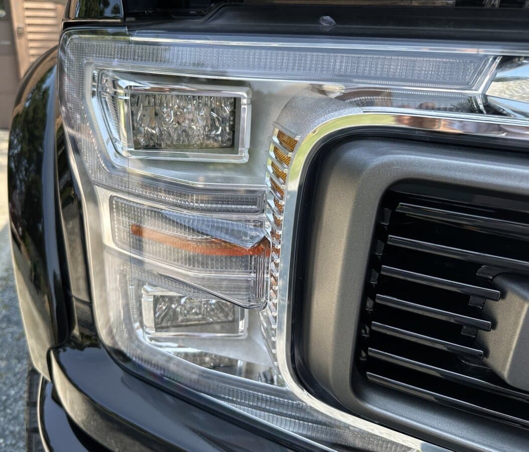 2019 Ford F150 Lariat Harley Davidson Edition thumbnail 7