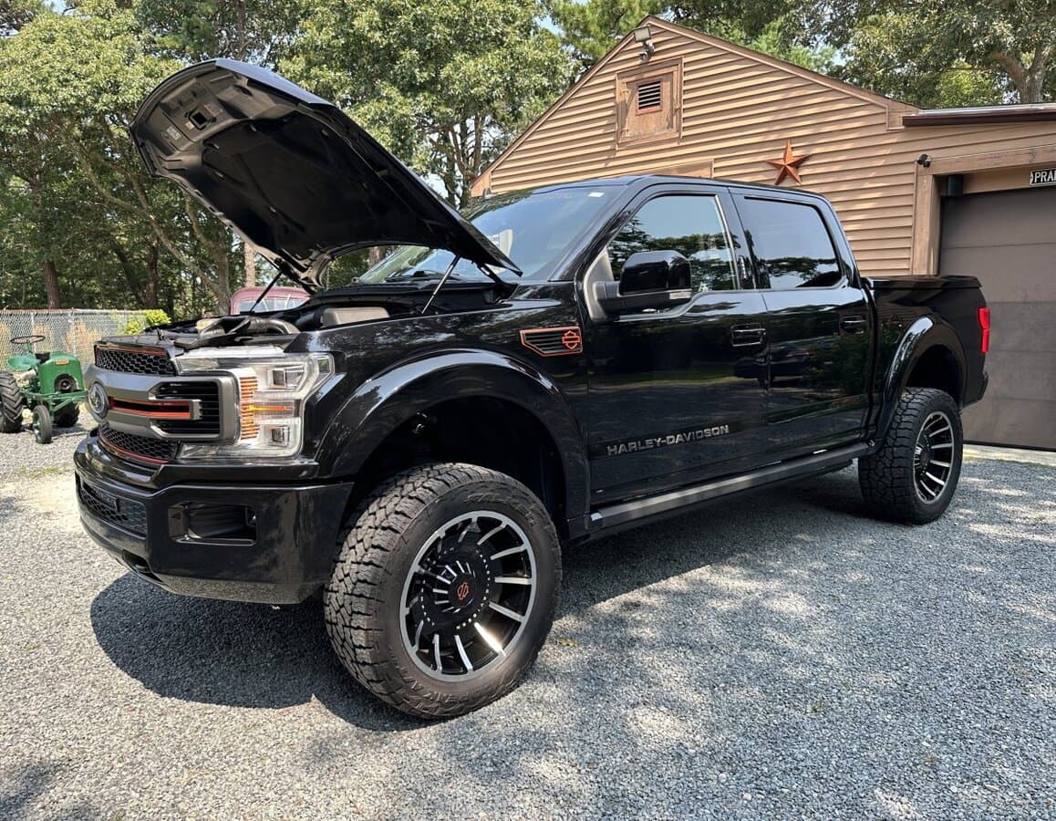 2019 Ford F150 Lariat Harley Davidson Edition thumbnail 18