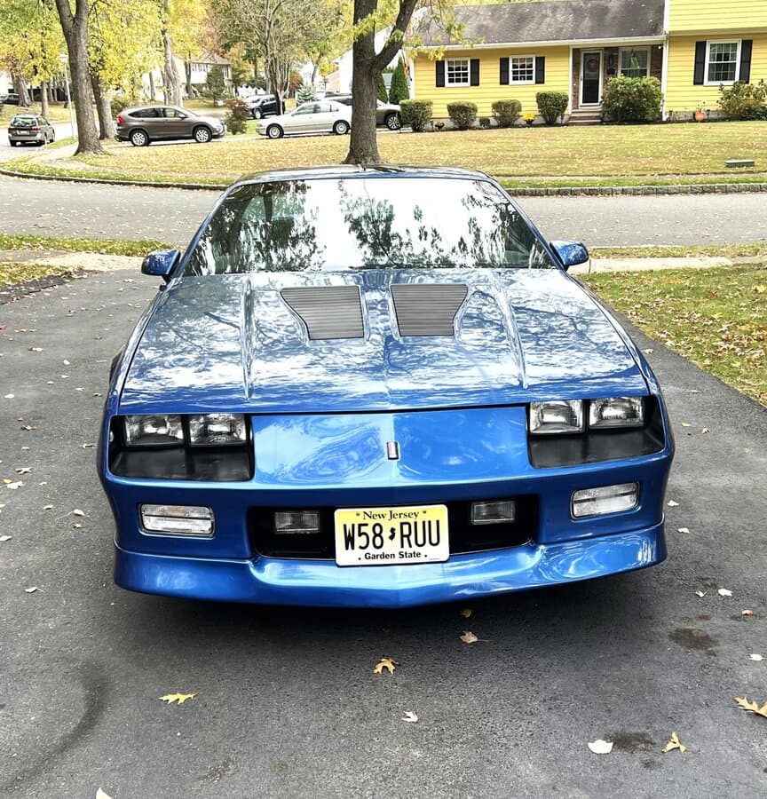 1987 Chevrolet Camaro IROC Z28 thumbnail 7