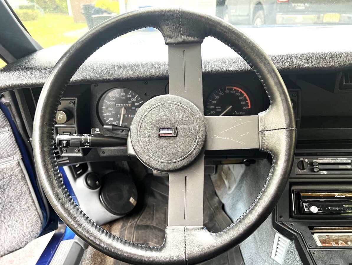 1987 Chevrolet Camaro IROC Z28 thumbnail 26