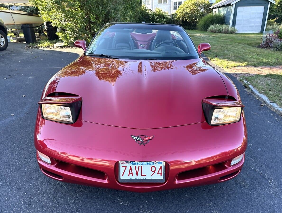 2002 Chevrolet Corvette Convertible thumbnail 6