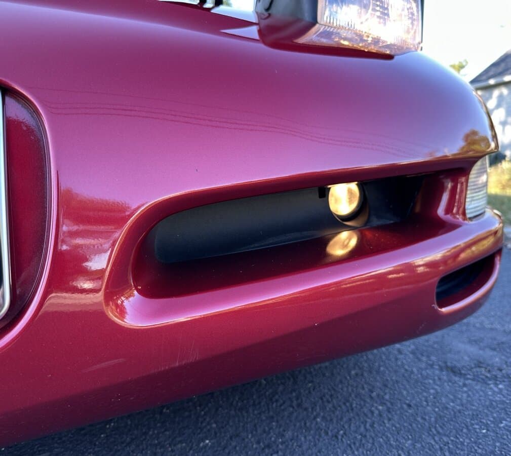 2002 Chevrolet Corvette Convertible thumbnail 9