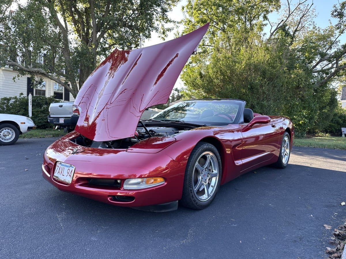 2002 Chevrolet Corvette Convertible thumbnail 12