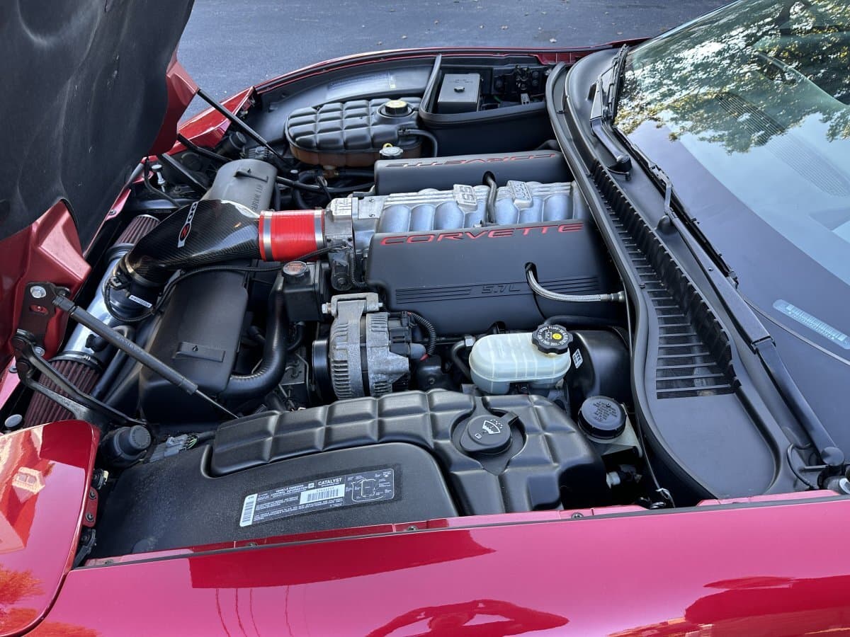 2002 Chevrolet Corvette Convertible thumbnail 23