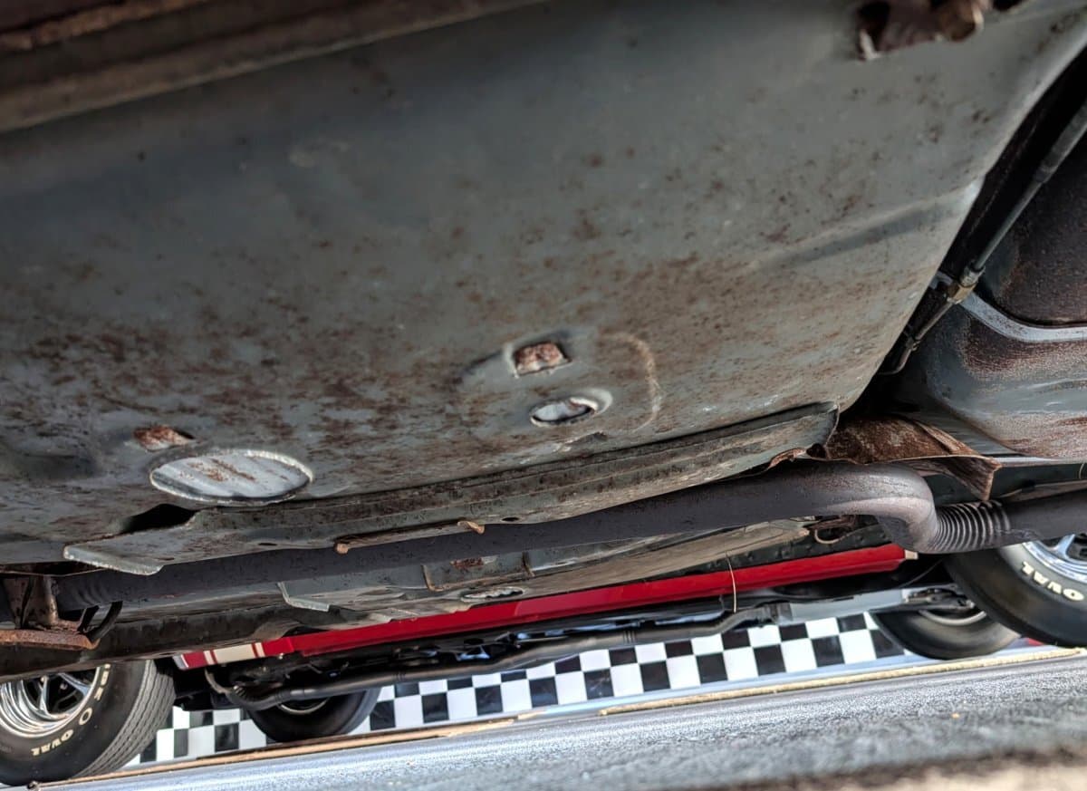 1988 Cadillac DeVille Sedan thumbnail 24