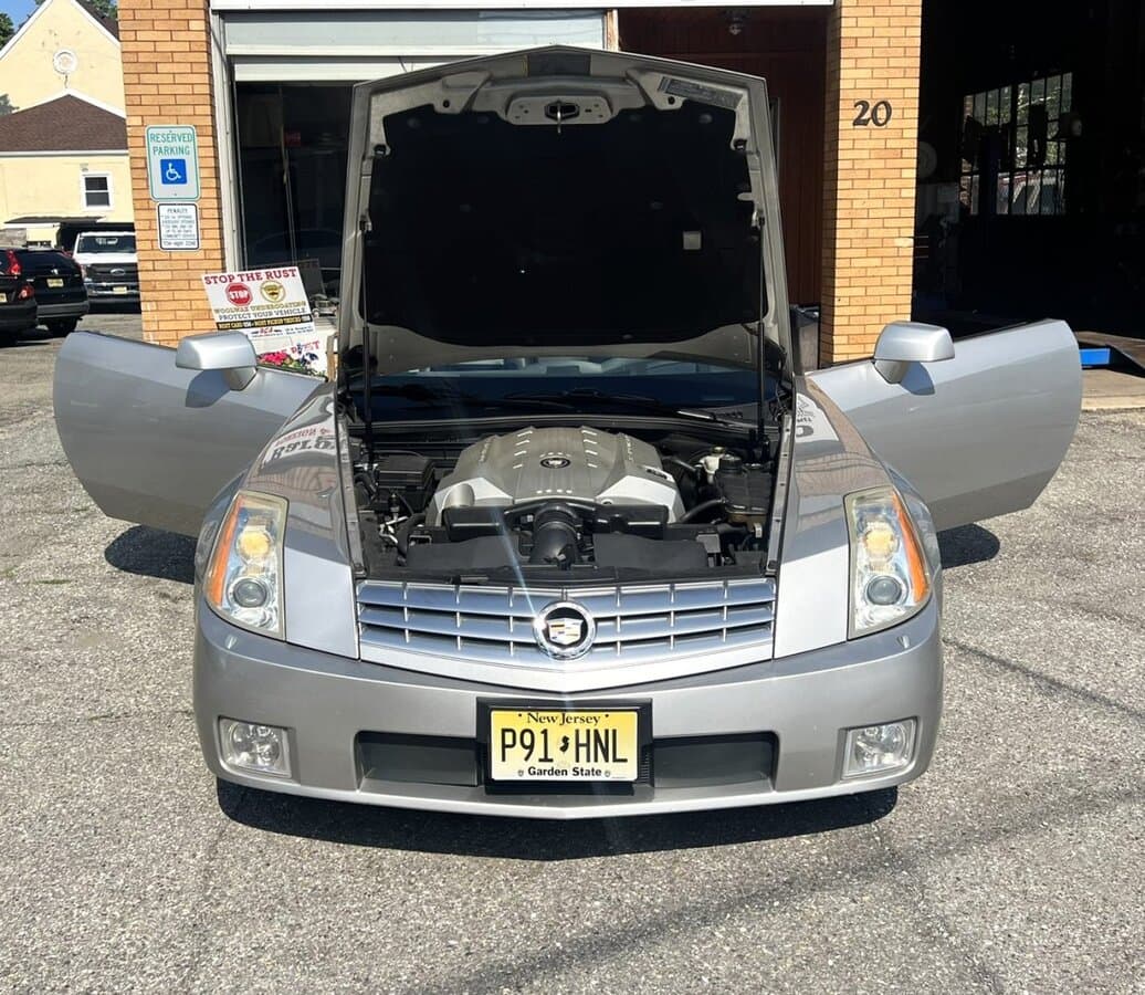 2004 Cadillac XLR Convertible thumbnail 27