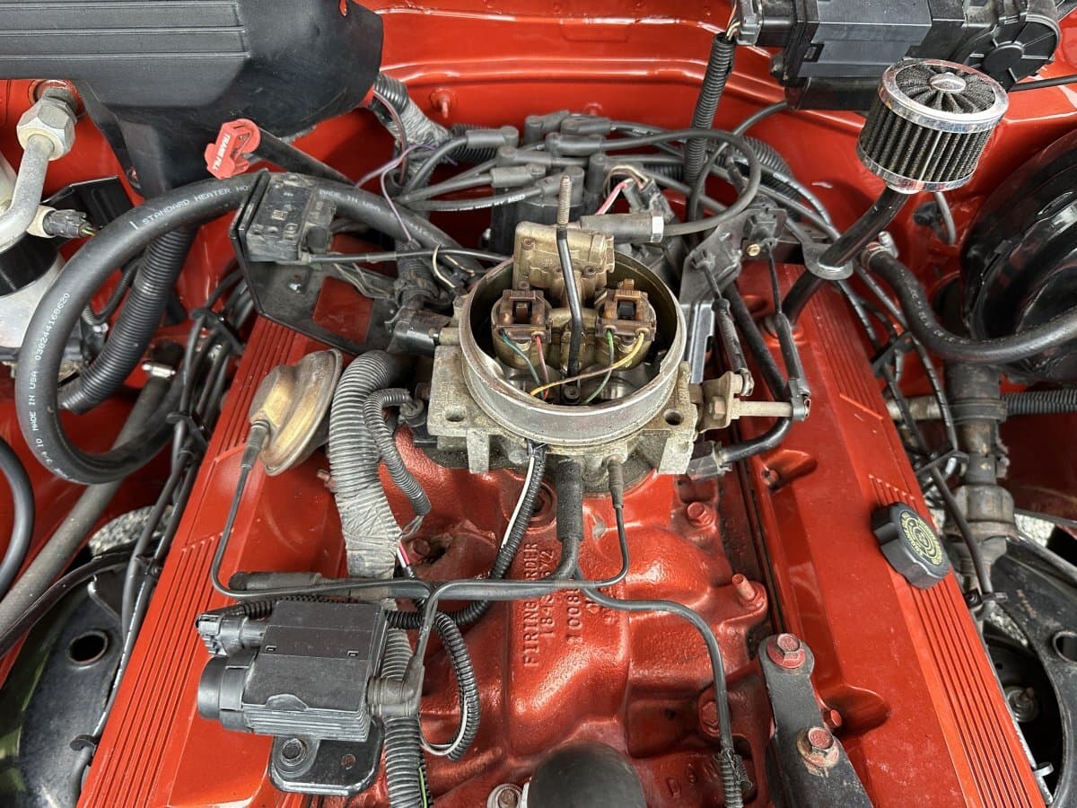 1988 Chevrolet Silverado C1500 Restomod Pickup thumbnail 23