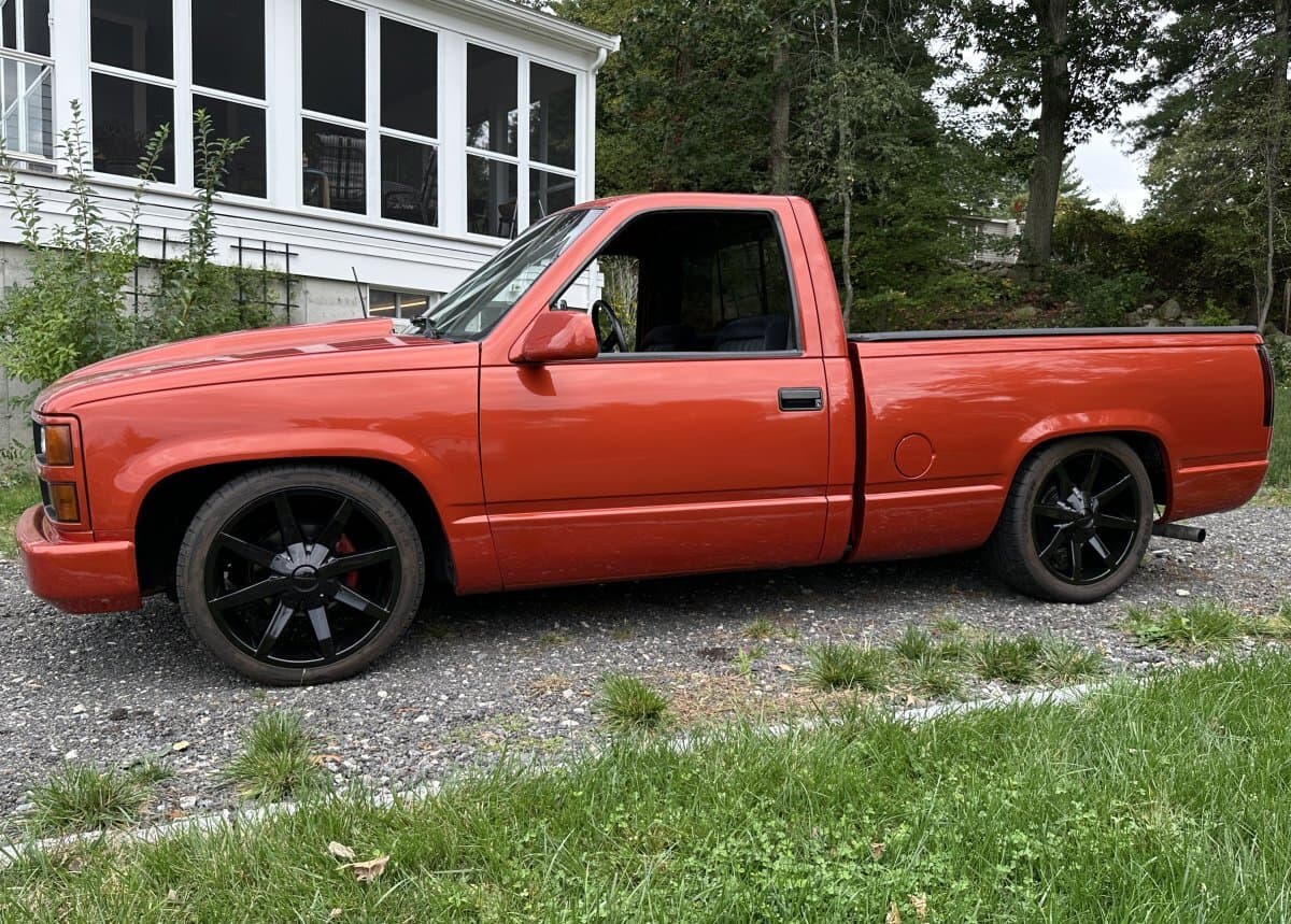 1988 Chevrolet Silverado C1500 Restomod Pickup thumbnail 26
