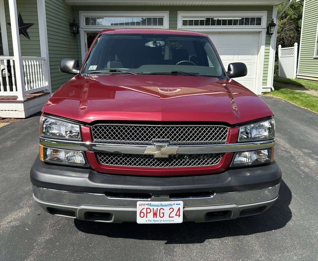 2004 Chevrolet Silverado Stepside Pickup thumbnail 6