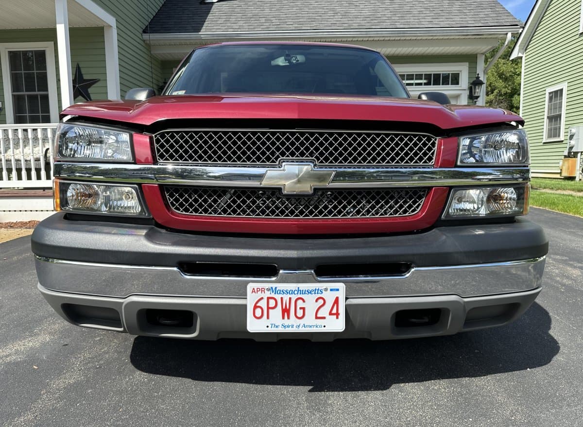 2004 Chevrolet Silverado Stepside Pickup thumbnail 9