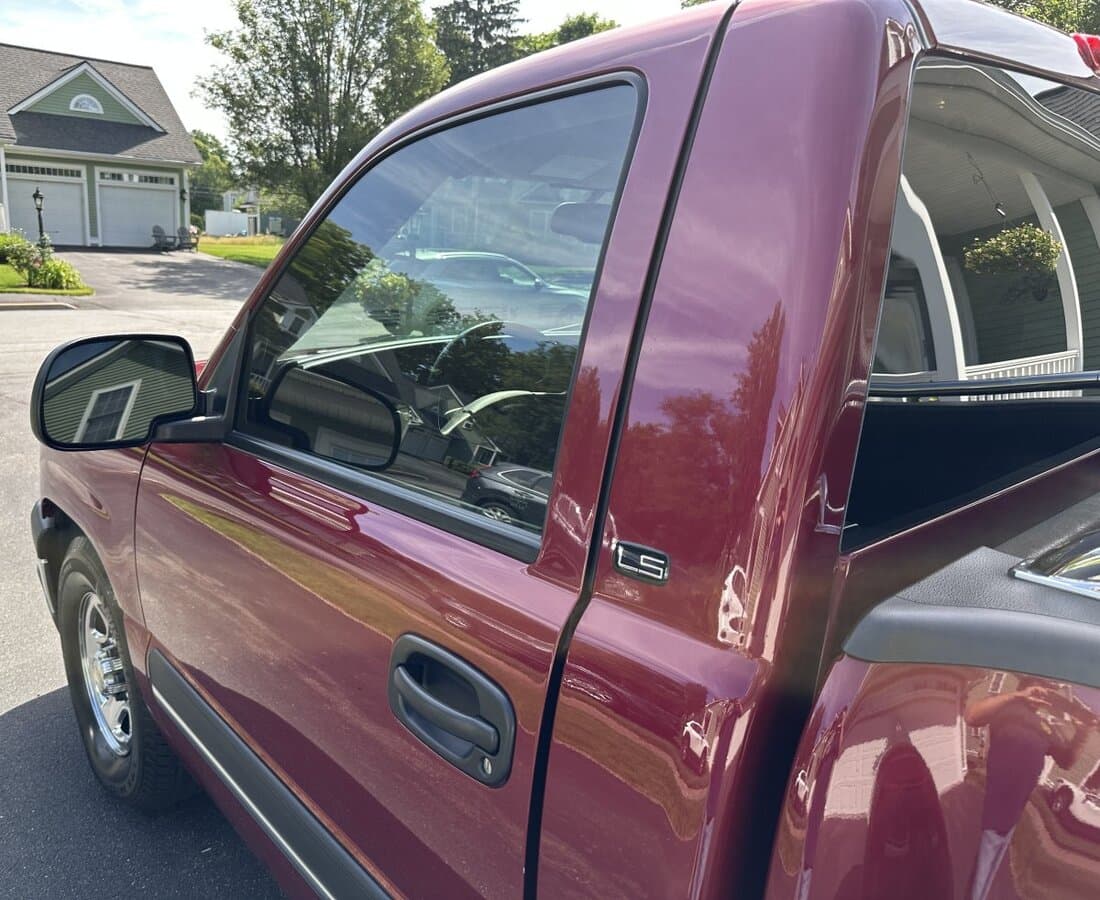 2004 Chevrolet Silverado Stepside Pickup thumbnail 19