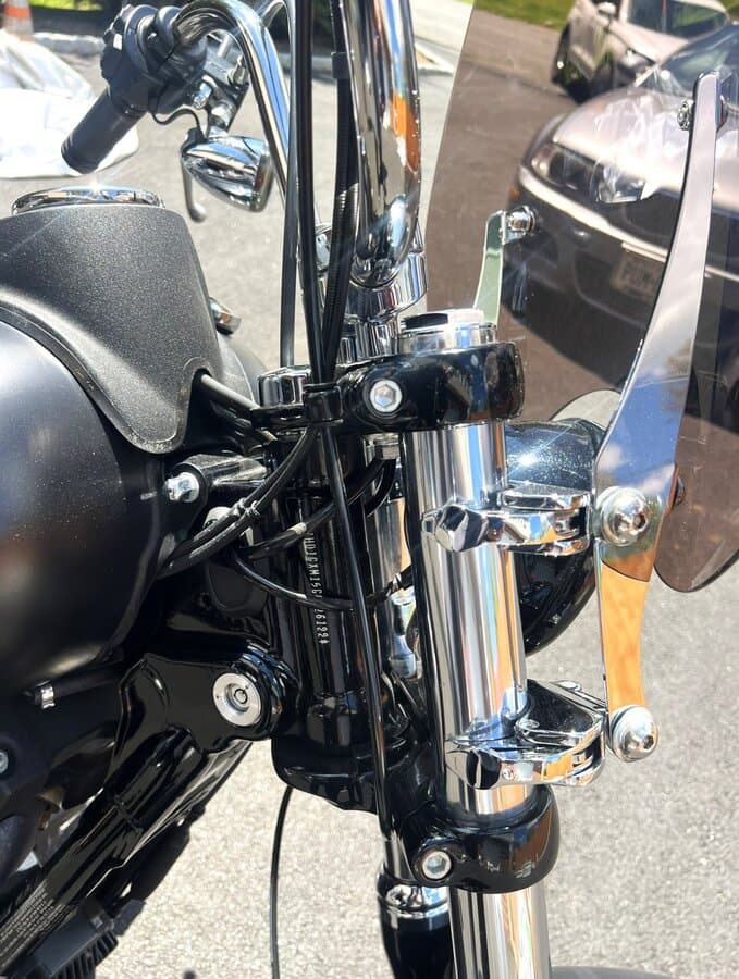 2016 Harley-Davidson Street Bob thumbnail 14