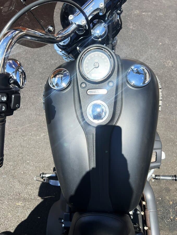 2016 Harley-Davidson Street Bob thumbnail 17