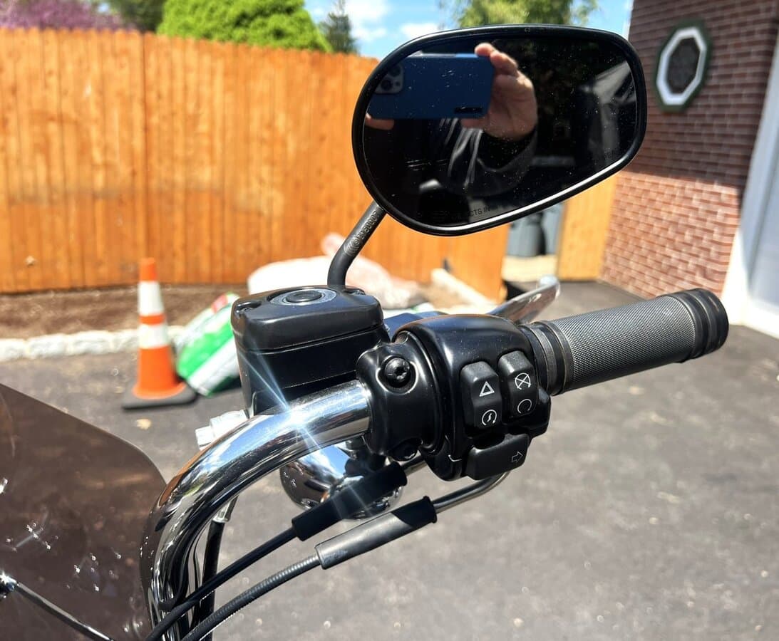 2016 Harley-Davidson Street Bob thumbnail 23