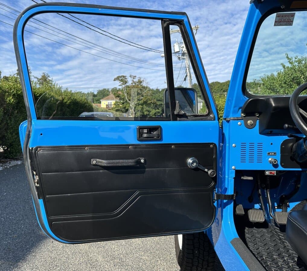 1984 Jeep CJ-7 4x4 thumbnail 28