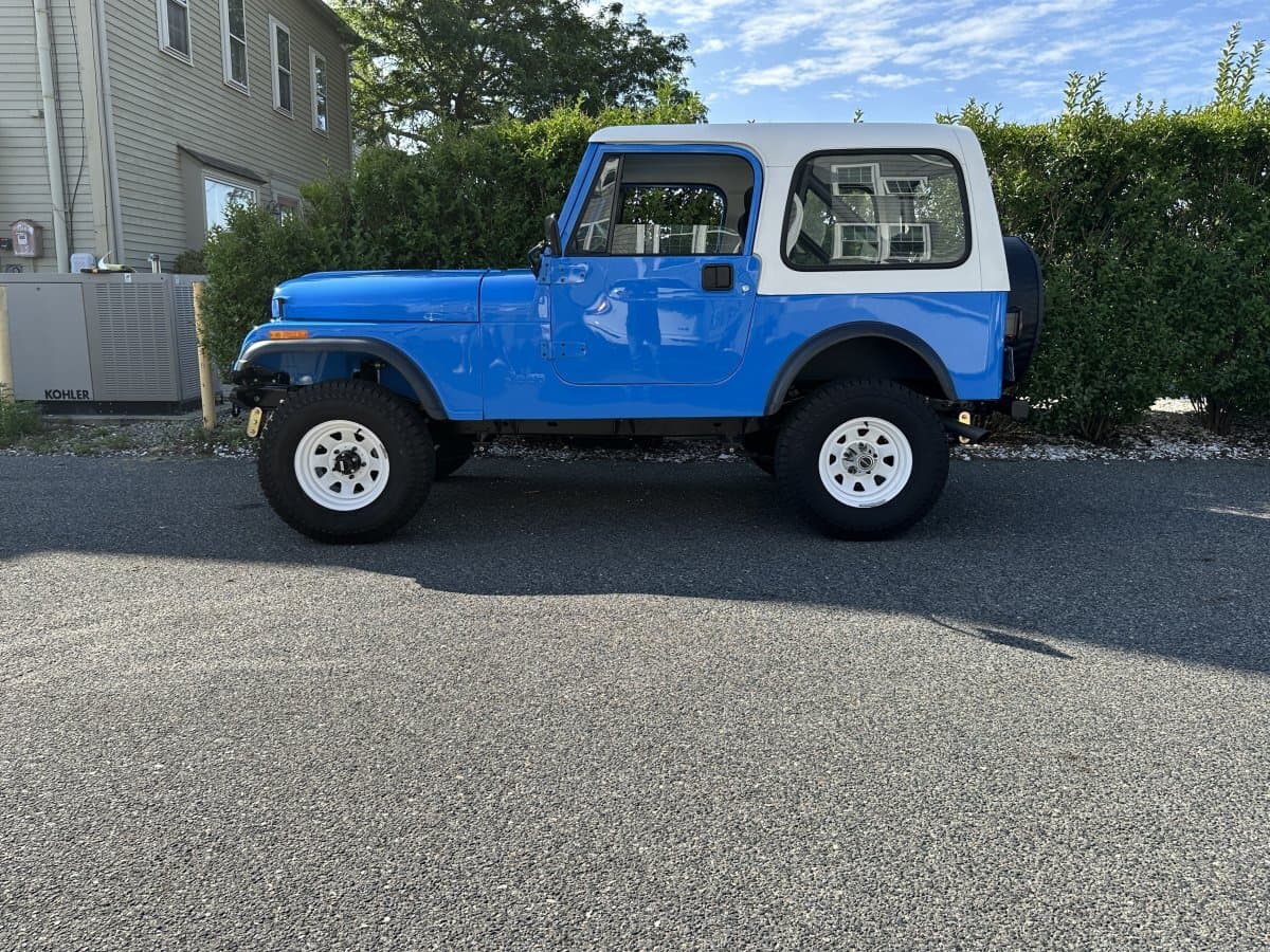 1984 Jeep CJ-7 4x4 thumbnail 24