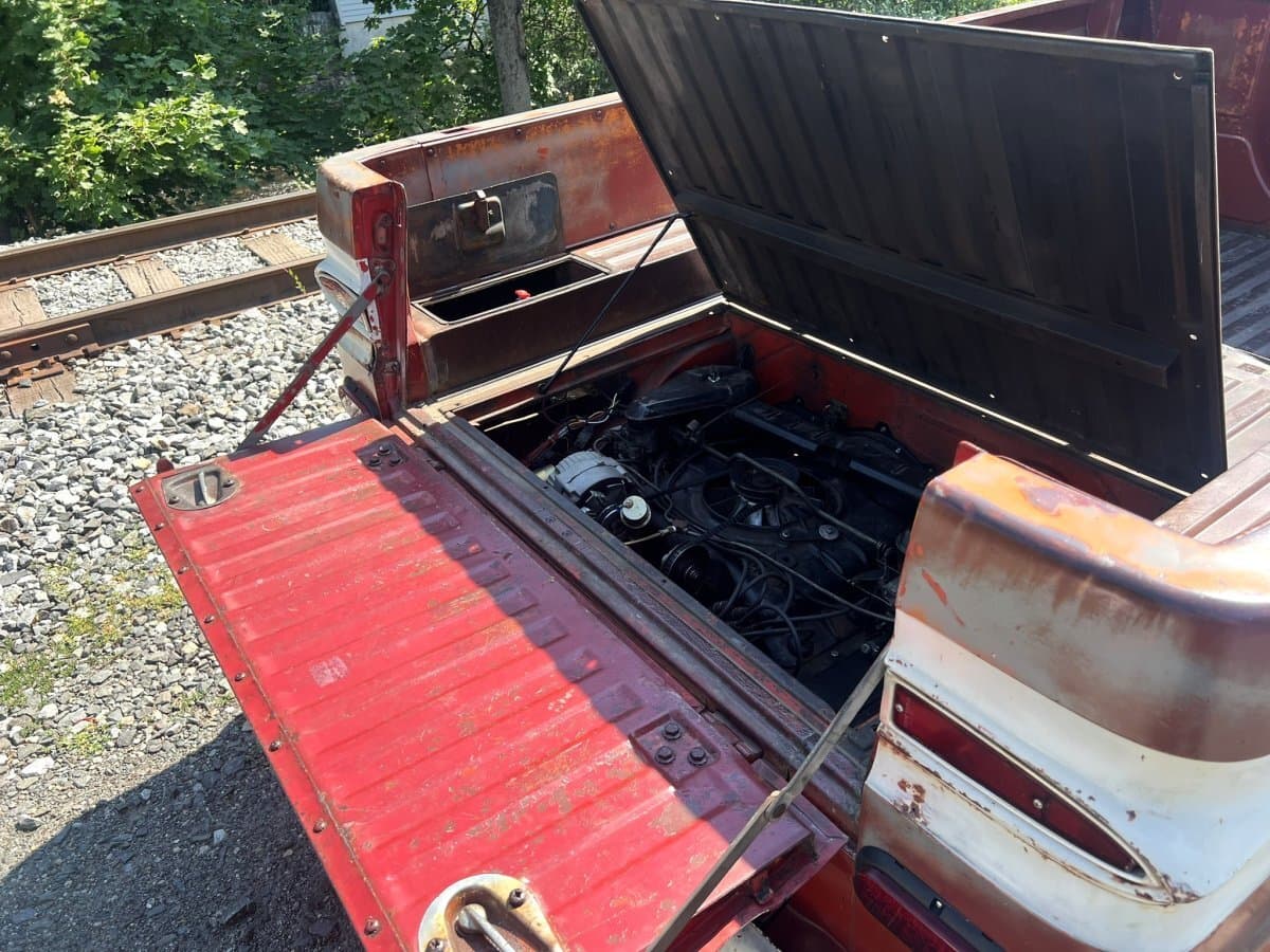 1961 Chevrolet Corvair Rampside thumbnail 18