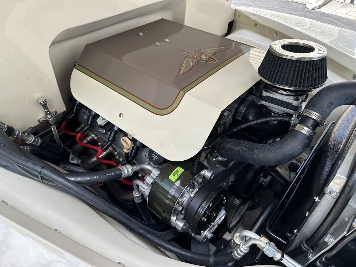 1949 Chevrolet Suburban Restomod thumbnail 18