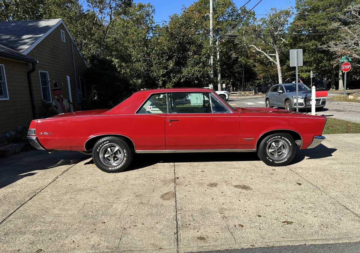 1965 Pontiac GTO Coupe thumbnail 11