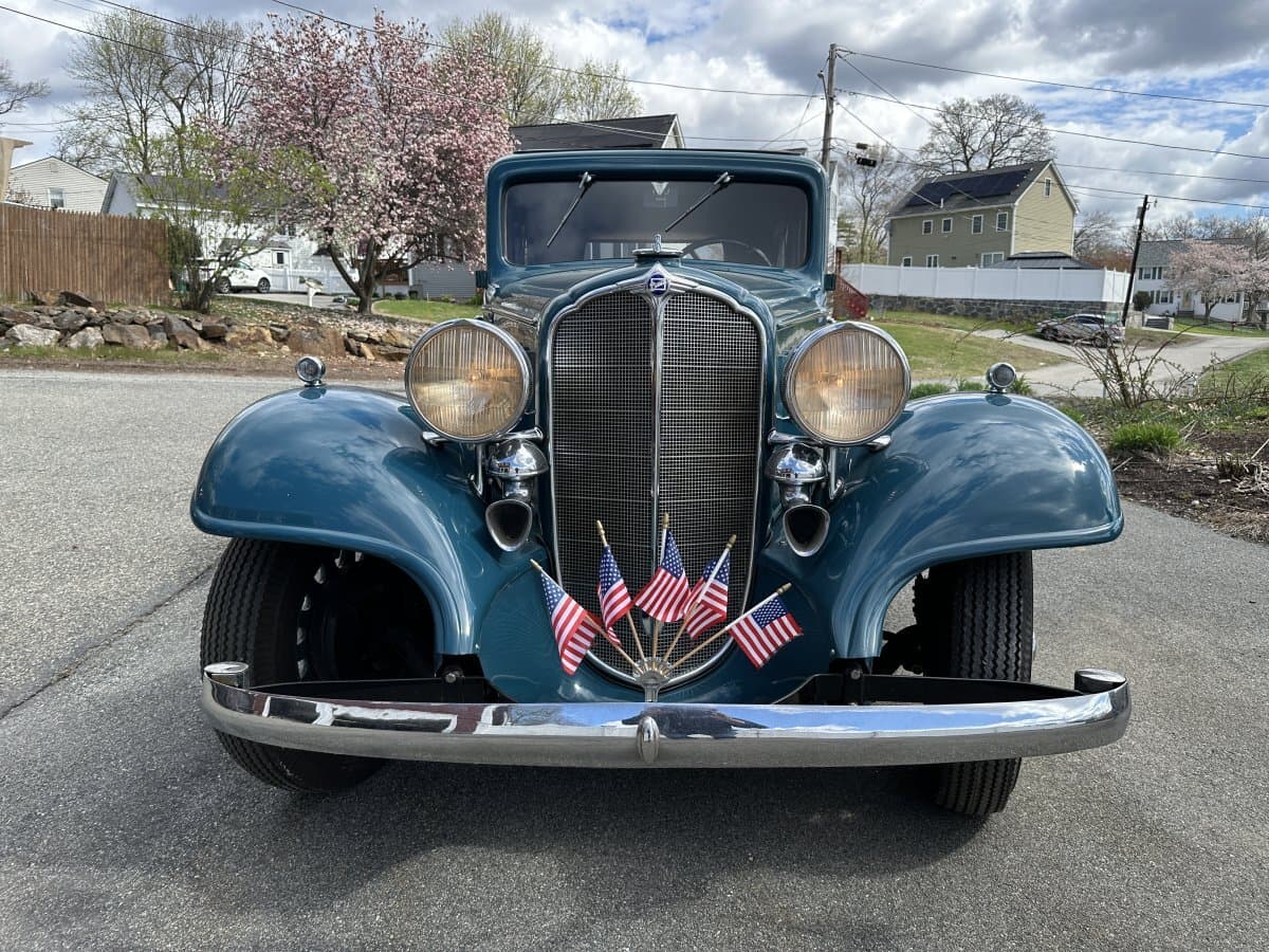 1933 Buick Model 57 Sedan thumbnail 12