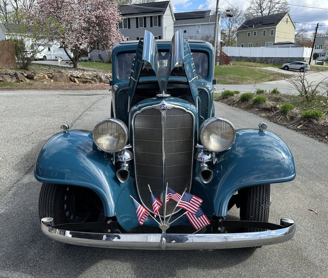 1933 Buick Model 57 Sedan thumbnail 14