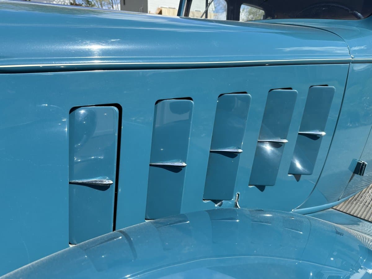 1933 Buick Model 57 Sedan thumbnail 15