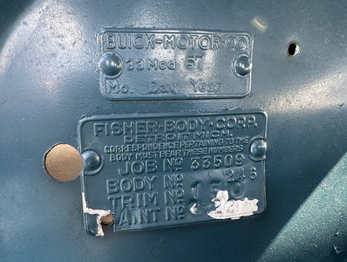 1933 Buick Model 57 Sedan thumbnail 21