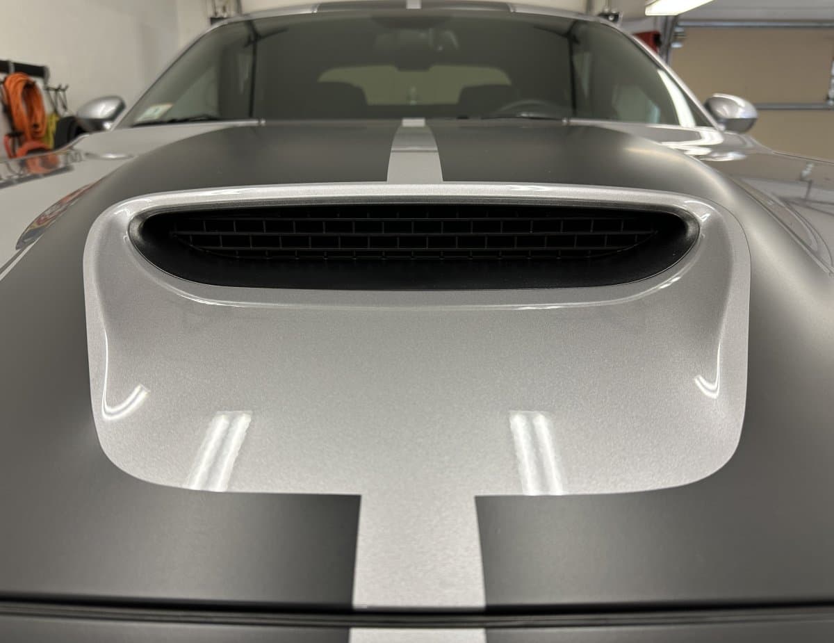 2015 Dodge Challenger SRT 392 HEMI Coupe thumbnail 10