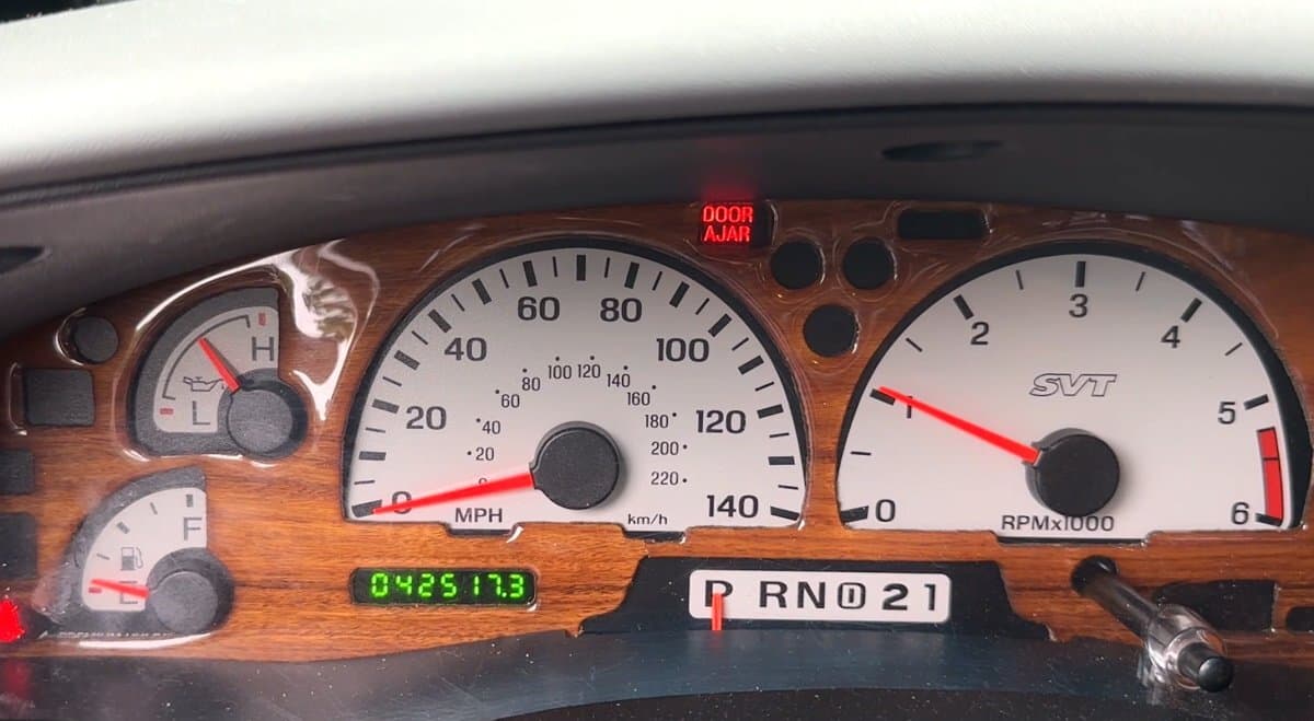 1999 Ford Lightning SVT F-150 Pickup thumbnail 27
