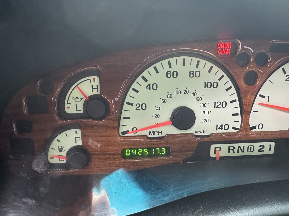 1999 Ford Lightning SVT F-150 Pickup thumbnail 26