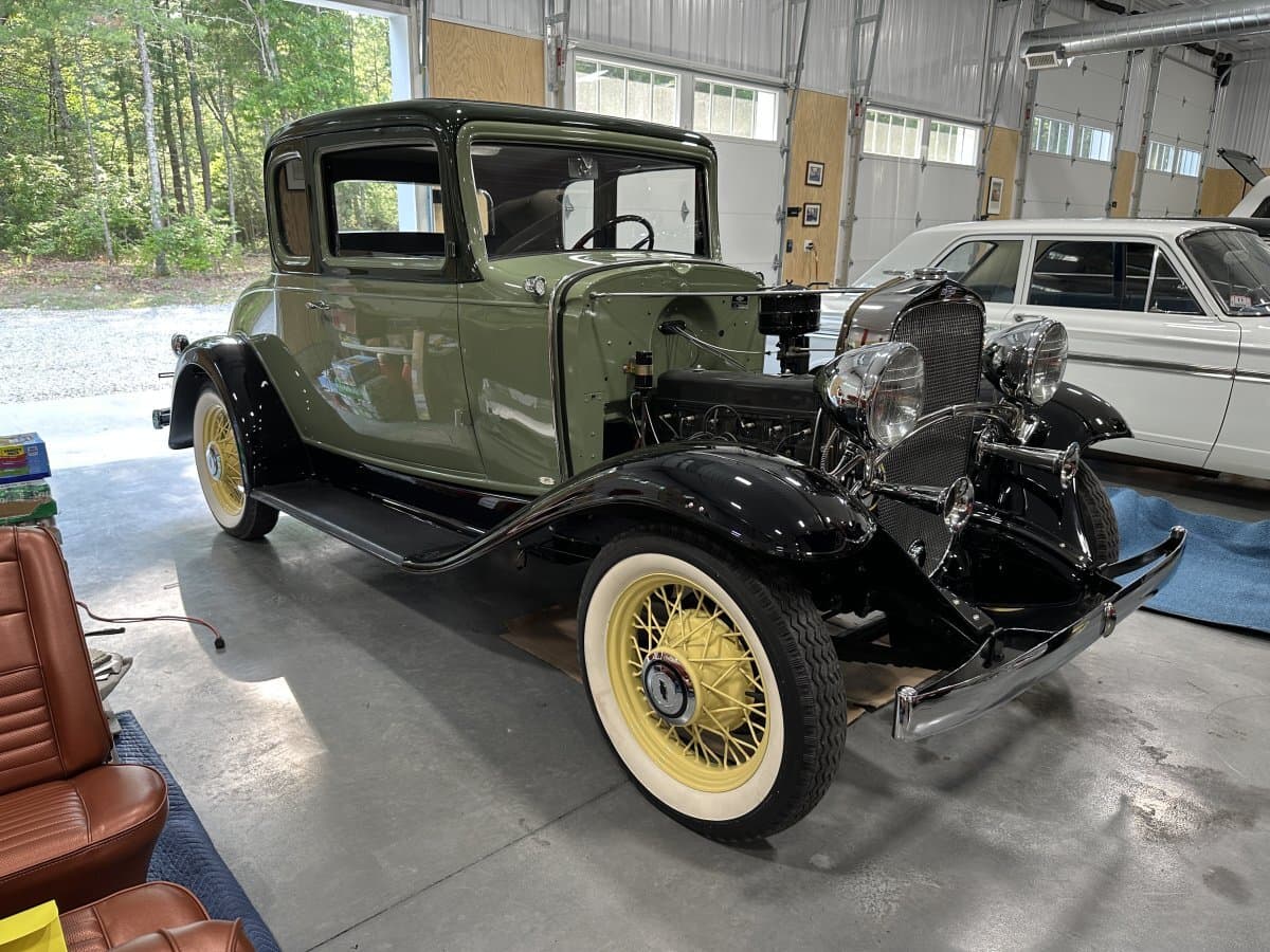 1932 Chevrolet Confederate 5 Window Coupe thumbnail 3