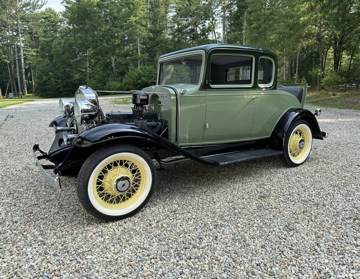 1932 Chevrolet Confederate 5 Window Coupe thumbnail 5