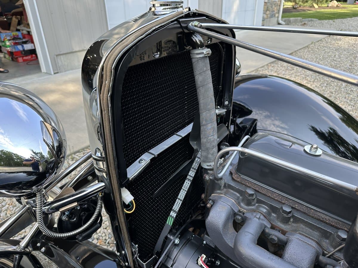 1932 Chevrolet Confederate 5 Window Coupe thumbnail 11