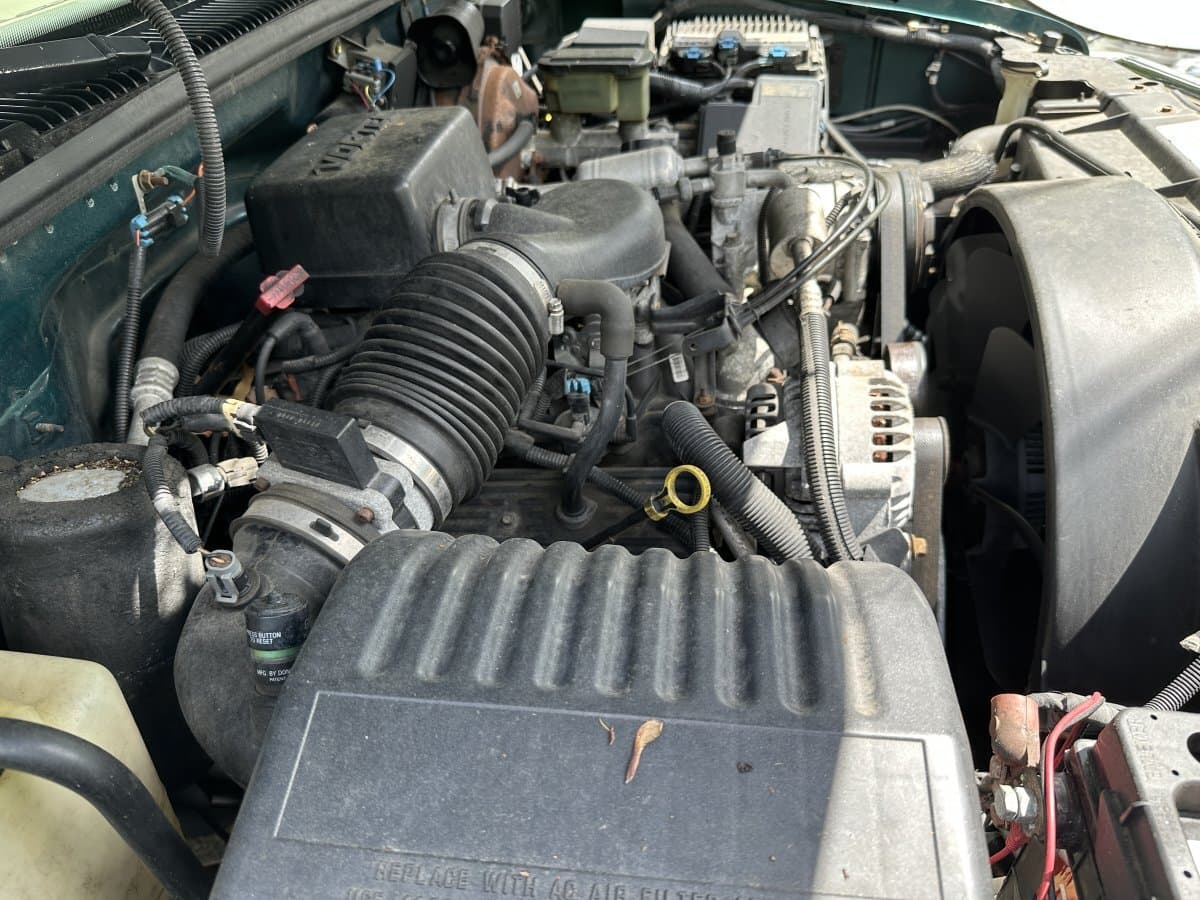 1997 GMC Yukon SLE 1500 4WD thumbnail 22
