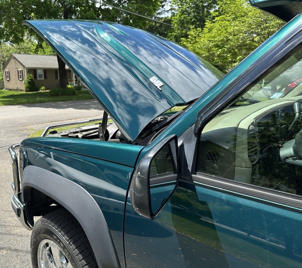1997 GMC Yukon SLE 1500 4WD thumbnail 23