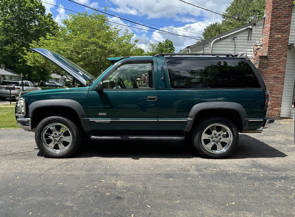 1997 GMC Yukon SLE 1500 4WD thumbnail 26