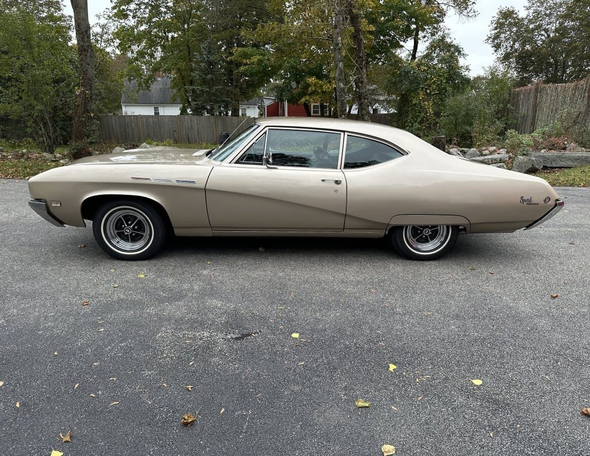 1969 Buick Special Deluxe Coupe thumbnail 29