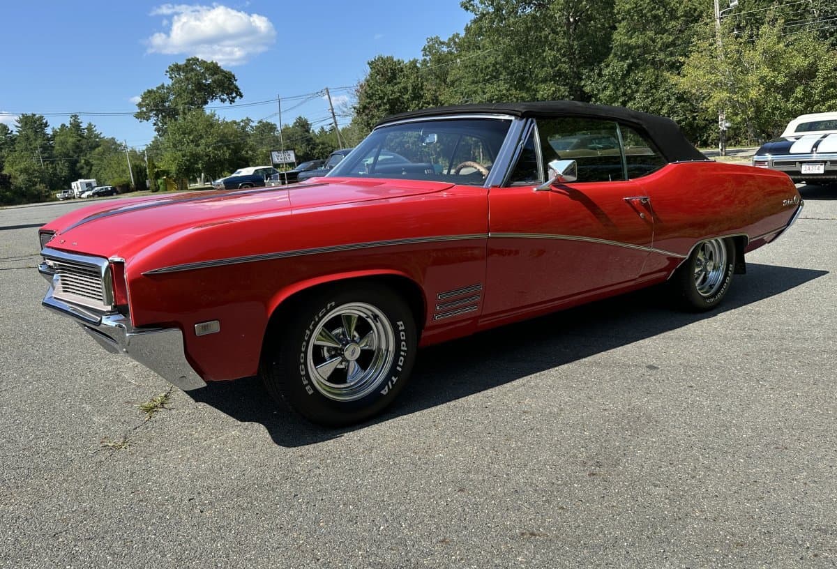 1968 Buick Skylark Custom Convertible thumbnail 3