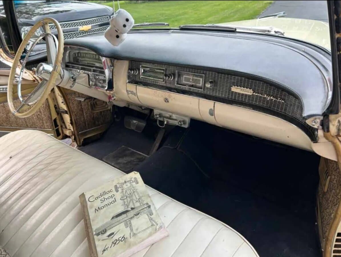 1956 Cadillac Series 62 Coupe de Ville thumbnail 13