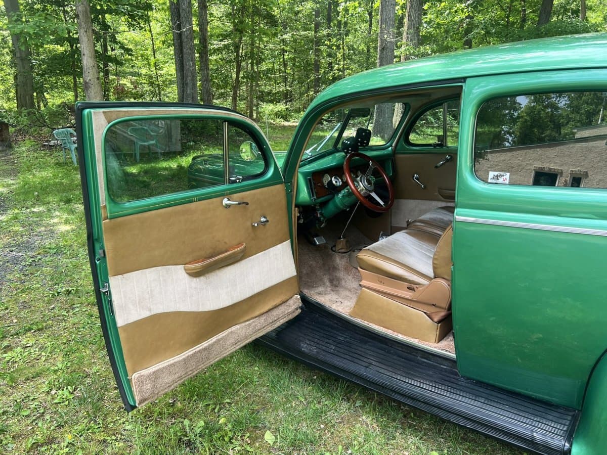 1940 Ford Deluxe 2-Door Sedan Hot Rod thumbnail 27