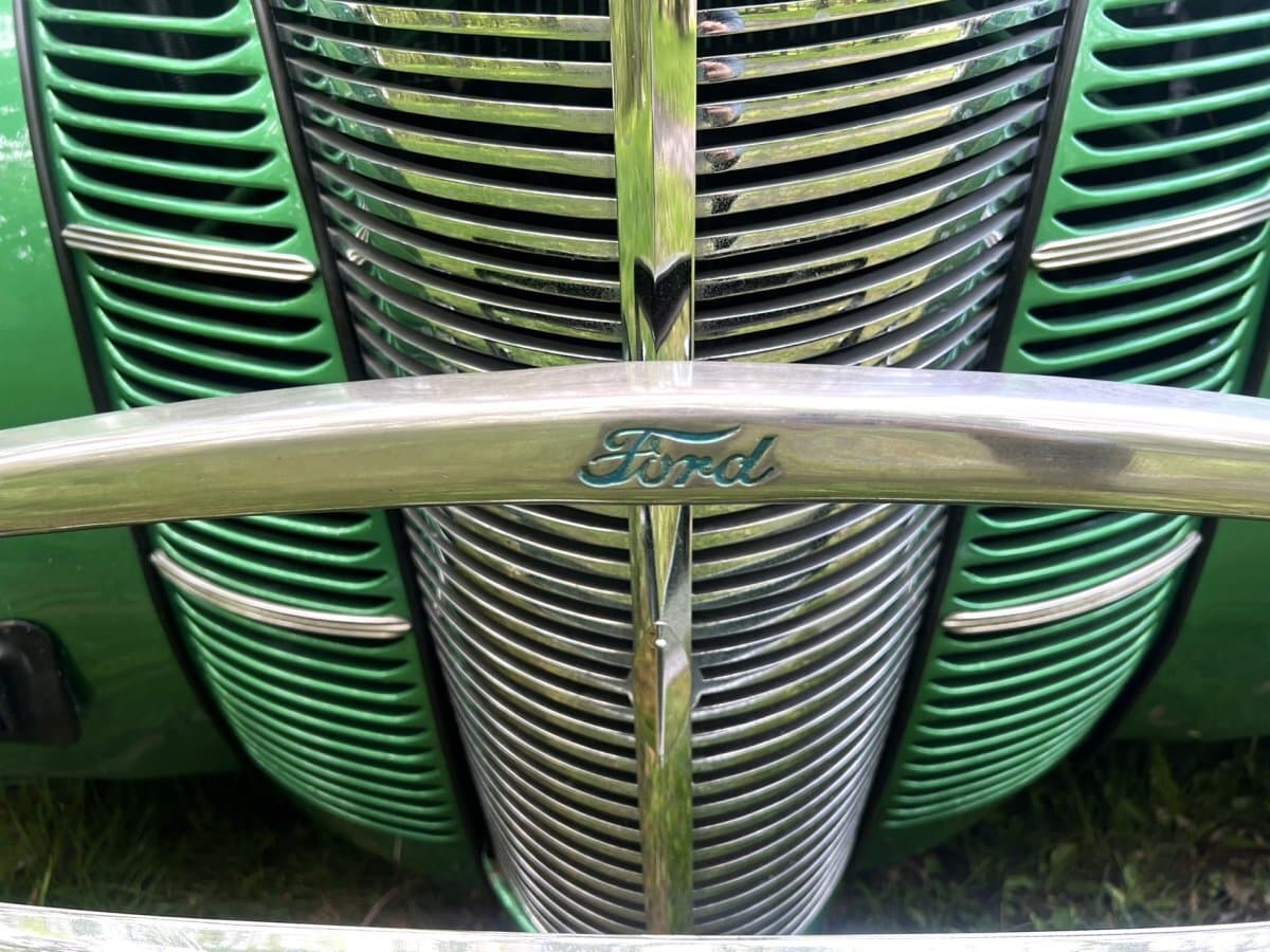 1940 Ford Deluxe 2-Door Sedan Hot Rod thumbnail 9