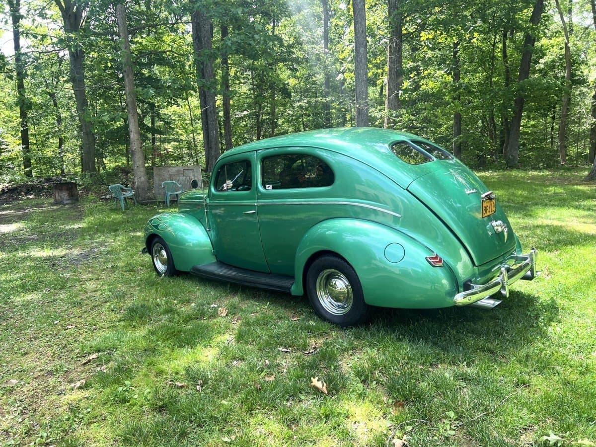 1940 Ford Deluxe 2-Door Sedan Hot Rod thumbnail 11