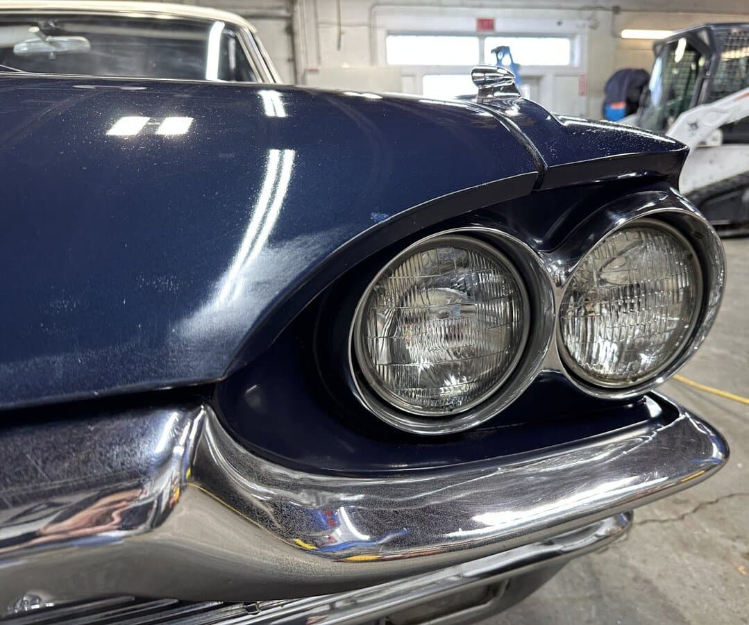 1965 Ford Thunderbird Convertible thumbnail 12